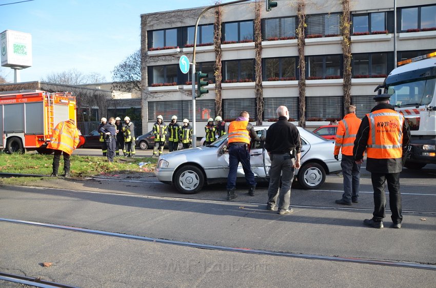 VU Koeln PKW Bahn Amsterdamerstr Friedrich Karlstr P102.JPG